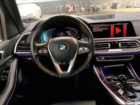 Used 2023 BMW X5 xDrive40i w/ Parking Assistance Package image 7