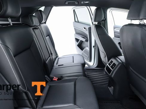 Used 2020 Volkswagen Atlas Cross Sport SEL FWD image 36