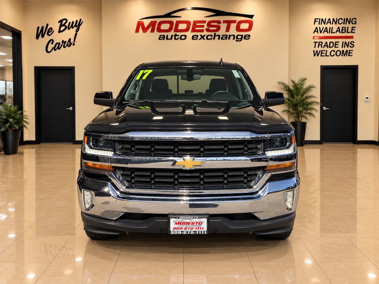 Used 2017 Chevrolet Silverado 1500 LT w/ LT Eassist Package RWD image 8