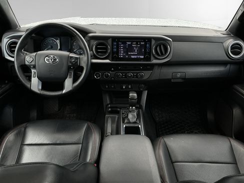 Used 2019 Toyota Tacoma TRD Pro AWD/4WD image 10