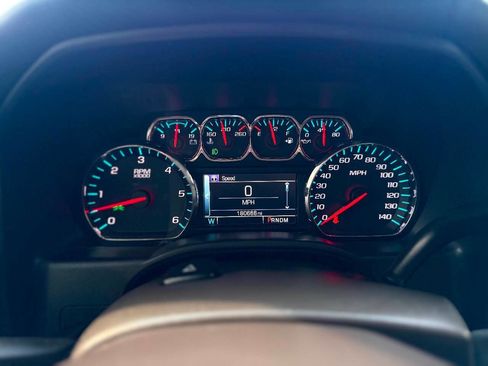 Used 2015 Chevrolet Silverado 1500 LTZ Z71 w/ LTZ Plus Package image 11