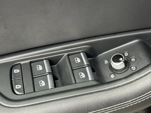 Used 2022 Audi A5 2.0T Premium Plus w/ Premium Plus image 13