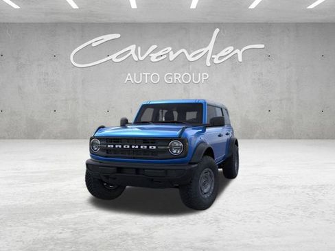 New 2025 Ford Bronco Base w/ Sasquatch Package image 2