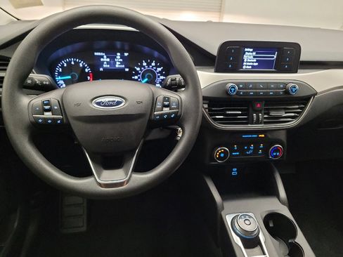 Used 2022 Ford Escape S FWD image 22