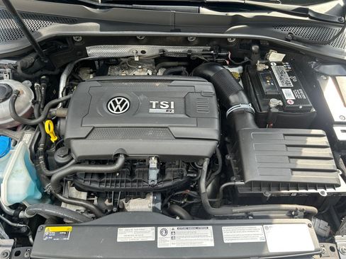 Used 2019 Volkswagen Golf R 4-Door AWD/4WD image 16
