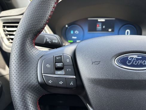 Used 2024 Ford Escape ST-Line Elite AWD/4WD image 15