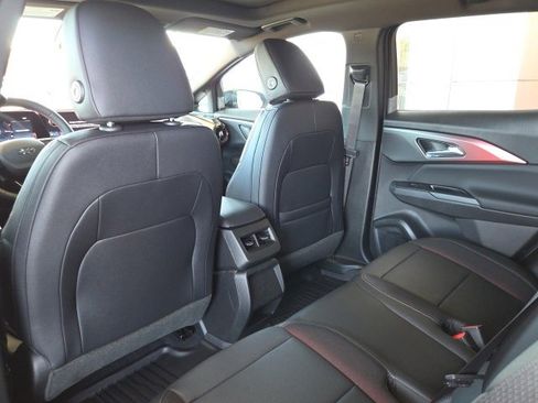 New 2026 Chevrolet Equinox EV RS image 17