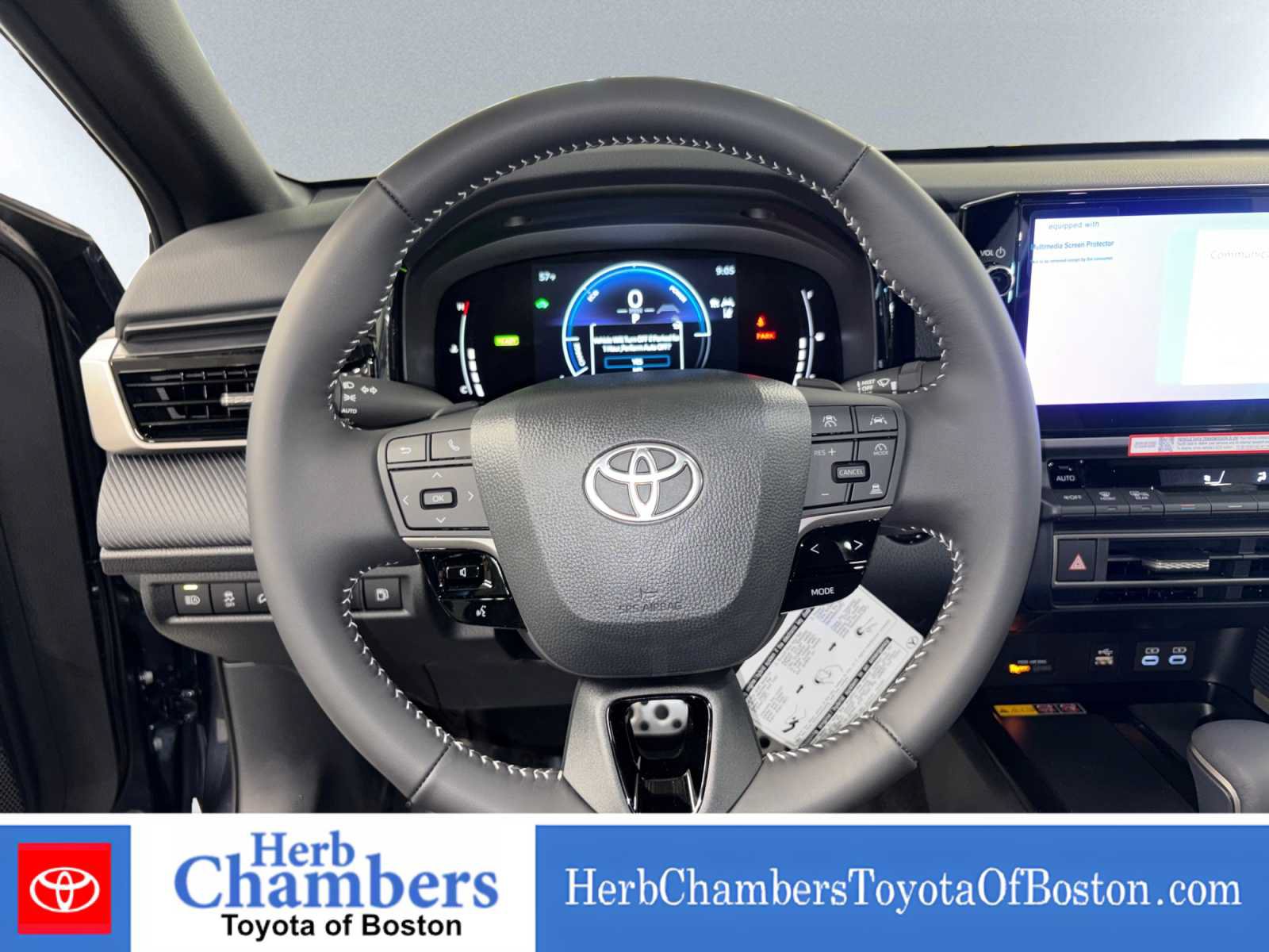 Used 2026 Toyota Camry SE w/ Multimedia Upgrade Package FWD image 16