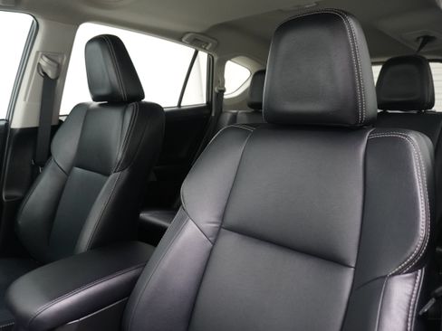 Used 2013 Toyota RAV4 Limited FWD image 11