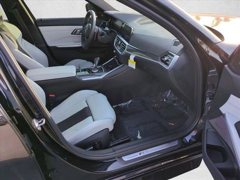 Used 2022 BMW M3 Competition w/ Executive Package AWD/4WD image 21