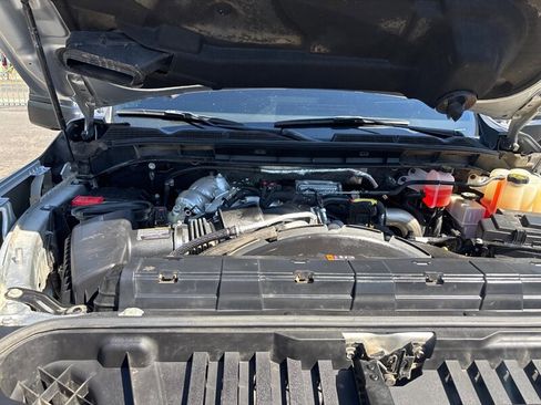 Used 2022 GMC Sierra 3500 Denali w/ Denali Ultimate Package image 37