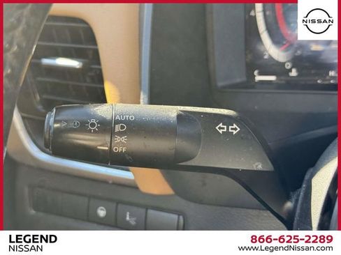 Used 2023 Nissan Rogue Platinum w/ Platinum Premium Package image 21