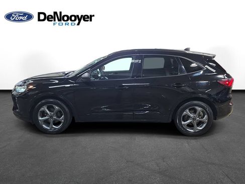 Used 2024 Ford Escape ST-Line FWD image 9