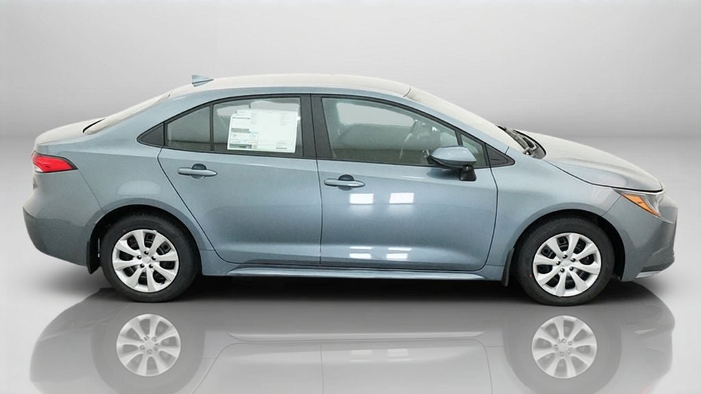 New 2027 Toyota Corolla LE FWD image 11