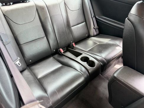 Used 2008 Pontiac G6 GT w/ Premium Package FWD image 13