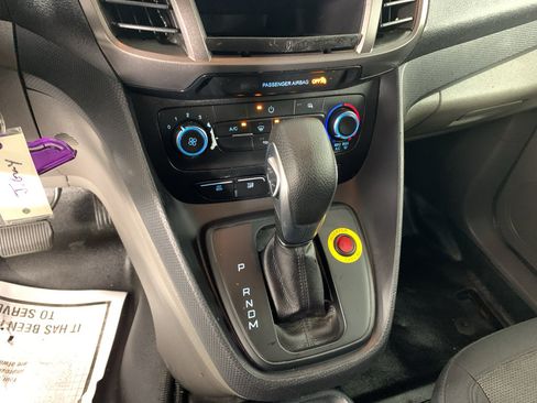 Used 2020 Ford Transit Connect XL FWD image 25