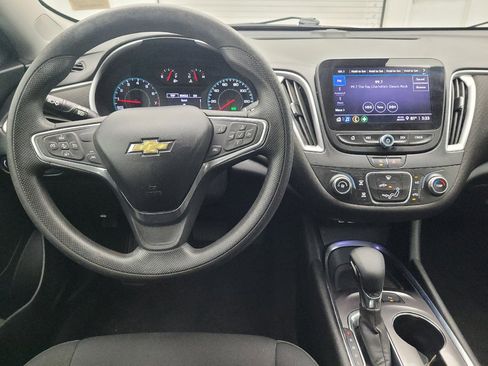 Used 2021 Chevrolet Malibu LS w/ Driver Confidence Package II FWD image 22