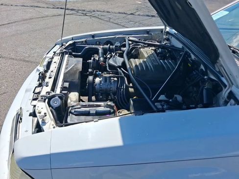 Used 1990 Ford Mustang LX RWD image 12