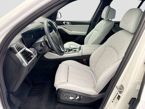 Used 2026 BMW X5 sDrive40i w/ Climate Comfort Package RWD image 18