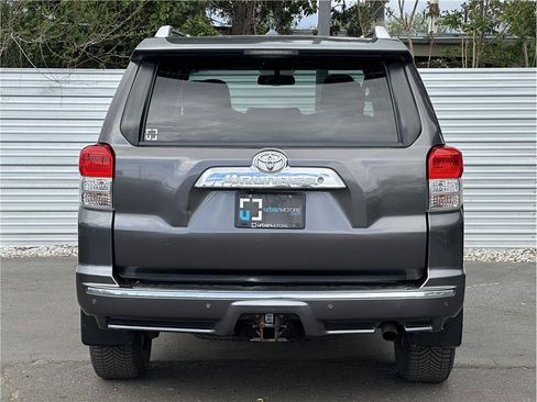 Used 2013 Toyota 4Runner SR5 w/ Premium Pkg AWD/4WD image 11