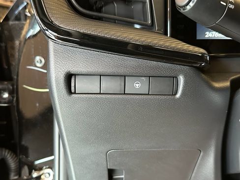 Used 2026 Nissan Kicks SR AWD/4WD image 18