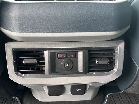 Used 2024 Ford F250 Limited w/ FX4 Off-Road Package image 23