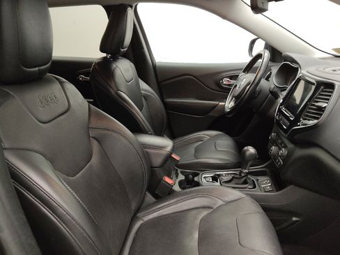 Used 2020 Jeep Cherokee Limited FWD image 21
