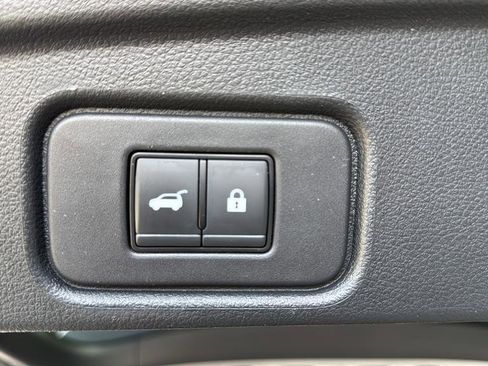 Certified 2023 Nissan Pathfinder Platinum w/ Lighting Package (N93) AWD/4WD image 23
