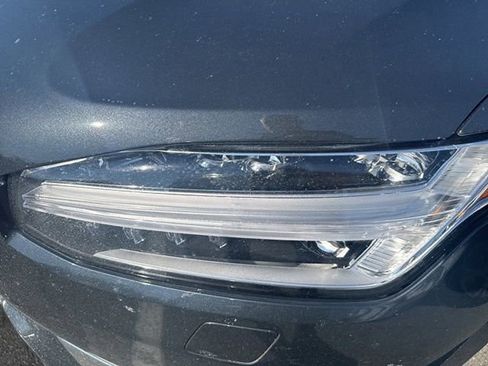 Used 2022 Volvo XC90 T8 Inscription w/ Advanced Package image 2