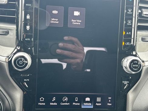 New 2026 RAM 1500 4x4 Crew Cab image 31
