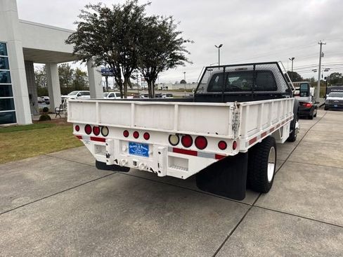 Used 2012 Ford F550 4x4 Regular Cab Super Duty w/ Payload Upgrade Pkg image 7