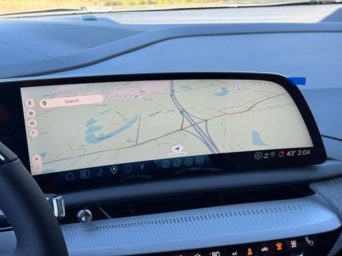 New 2026 Cadillac Optiq Luxury 2 image 4