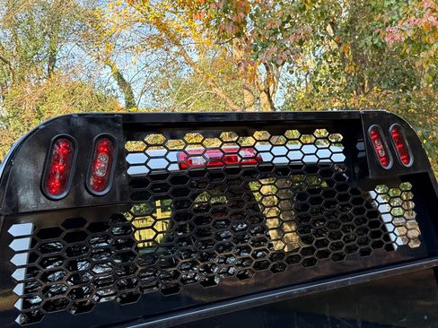 Used 2024 RAM 3500 Big Horn image 39