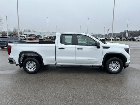 Used 2023 GMC Sierra 1500 Pro w/ Fleet Convenience Package image 7