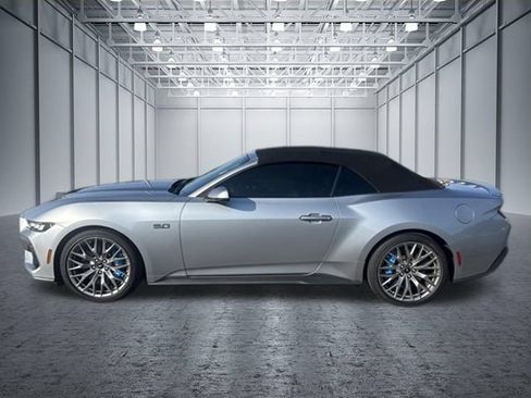 Used 2024 Ford Mustang GT Premium RWD image 2