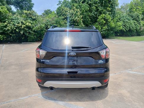 Used 2017 Ford Escape SE w/ SE Leather Comfort Package FWD image 12