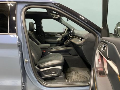 Used 2026 Ford Explorer Tremor AWD/4WD image 32
