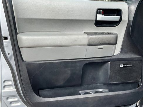Used 2011 Toyota Sequoia Limited RWD image 28