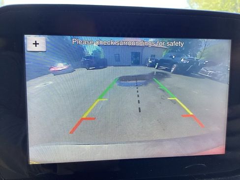 Used 2020 Ford Transit Connect XLT image 20