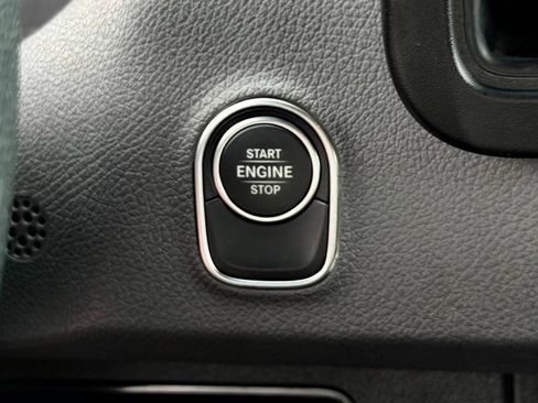 Used 2024 Mercedes-Benz Sprinter 2500 image 26
