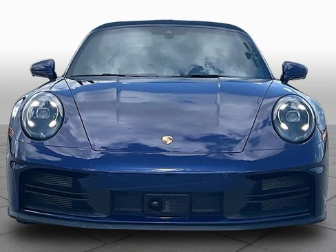 Used 2025 Porsche 911 Carrera RWD image 3