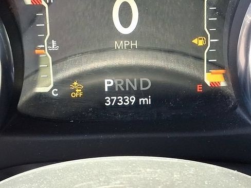 Used 2022 Jeep Wrangler Unlimited Rubicon w/ Safety Group AWD/4WD image 20