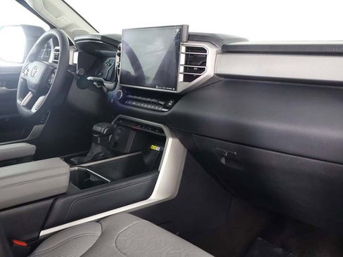 Used 2022 Toyota Tundra Limited w/ TRD Off-Road Package image 28