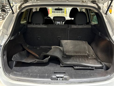 Used 2017 Nissan Rogue Sport SV image 11