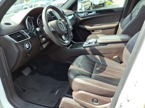 Used 2017 Mercedes-Benz GLS 450 4MATIC image 10
