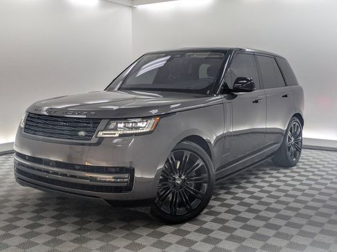 Used 2023 Land Rover Range Rover First Edition image 1