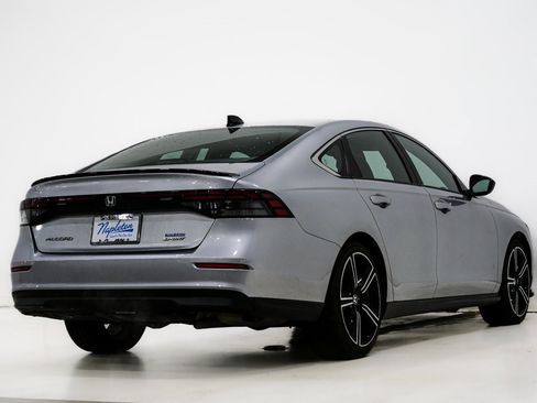 Used 2024 Honda Accord Sport image 7