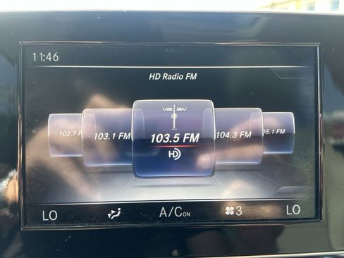 Used 2017 Mercedes-Benz GLC 300 image 14