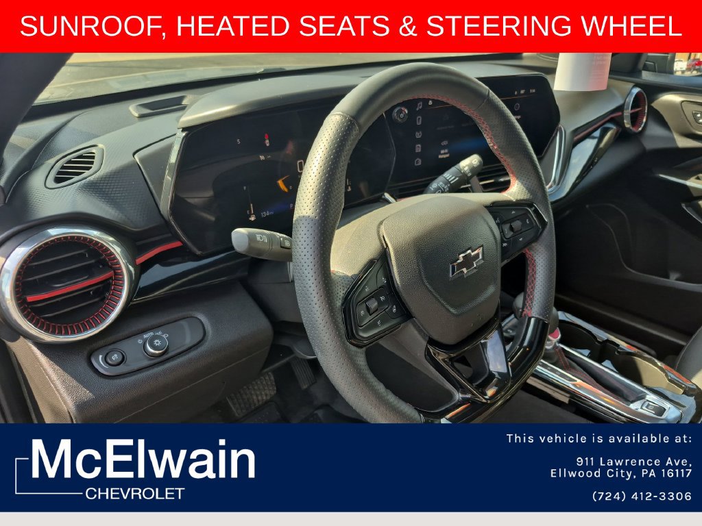 Used 2026 Chevrolet Trax RS w/ Sunroof Package FWD image 21
