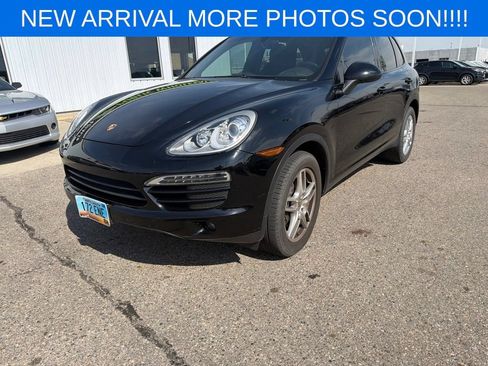 Used 2014 Porsche Cayenne AWD/4WD image 2